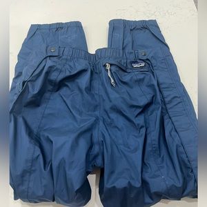 PATAGONIA SNOW PANTS SIZE LARGE BLUE